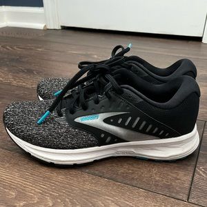 Women’s Brooks Athletic Shoes